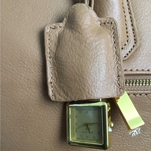 Joy and Iman Travel Purse - Picture 7 of 10